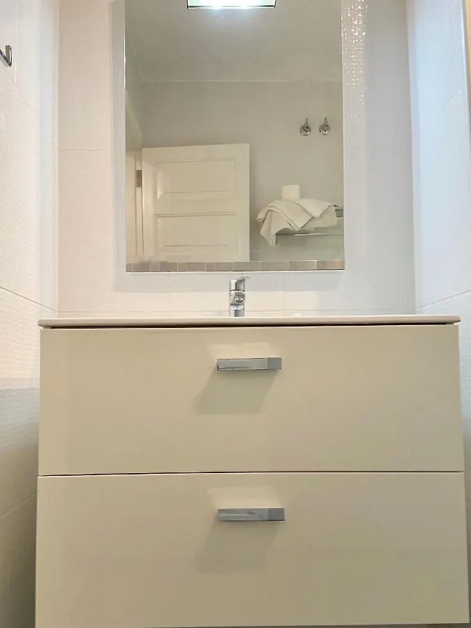 Victoria Court Modern 1 Bed Apartment Los Cristianos   Los Cristianos (Tenerife)