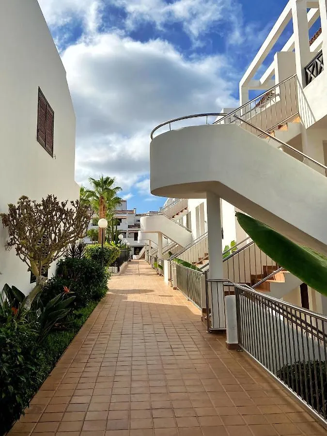 Victoria Court Modern 1 Bed Apartment Los Cristianos