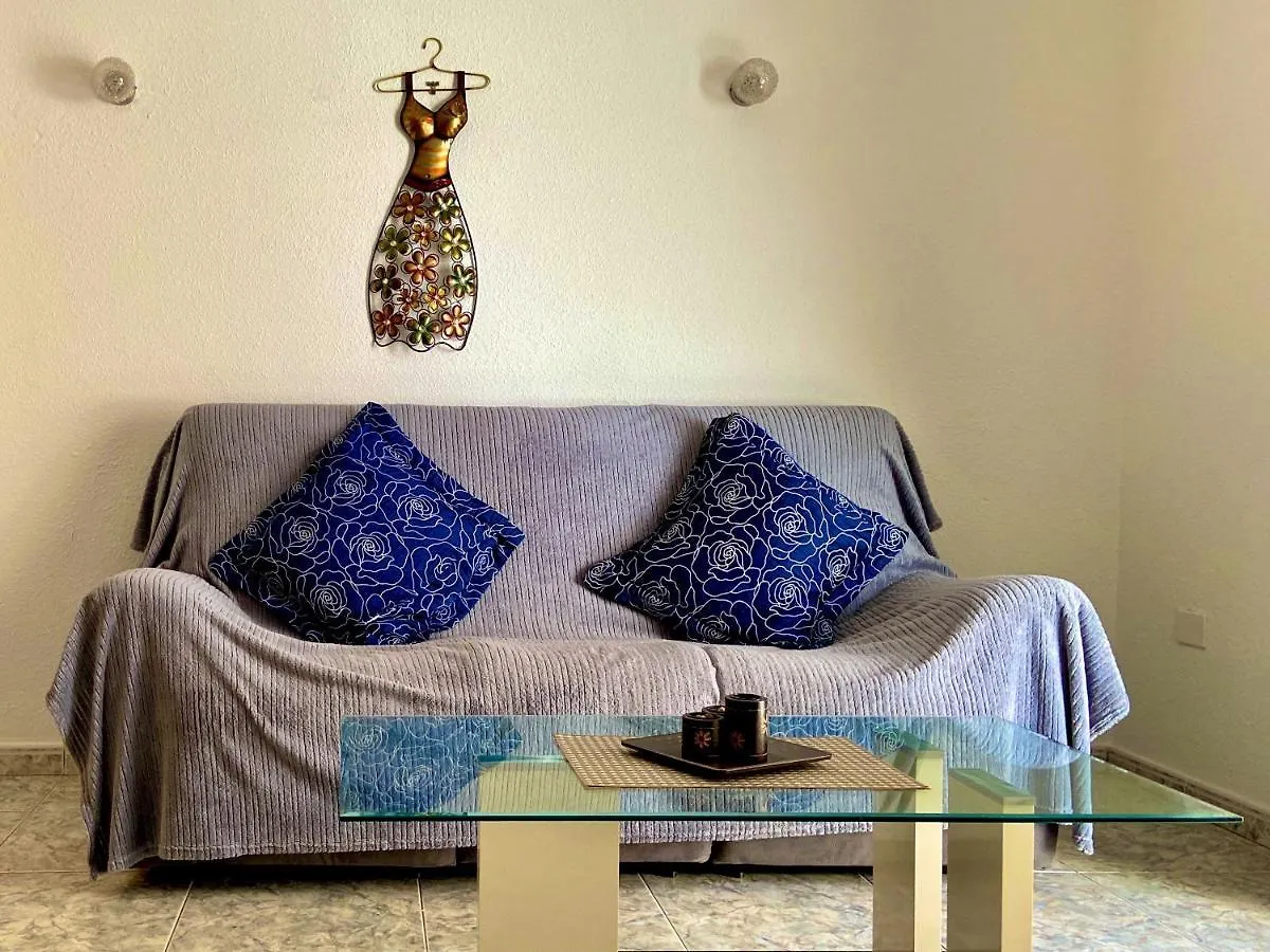 Victoria Court Modern 1 Bed Apartment Los Cristianos  0*, Los Cristianos (Tenerife)